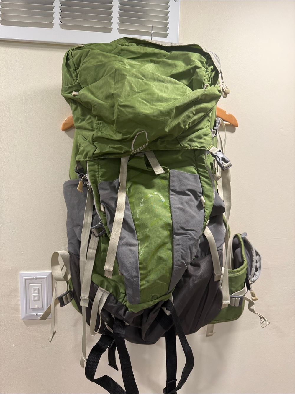 Green and Gray Men's Outdoor Backpack - Rugged Travel Pack